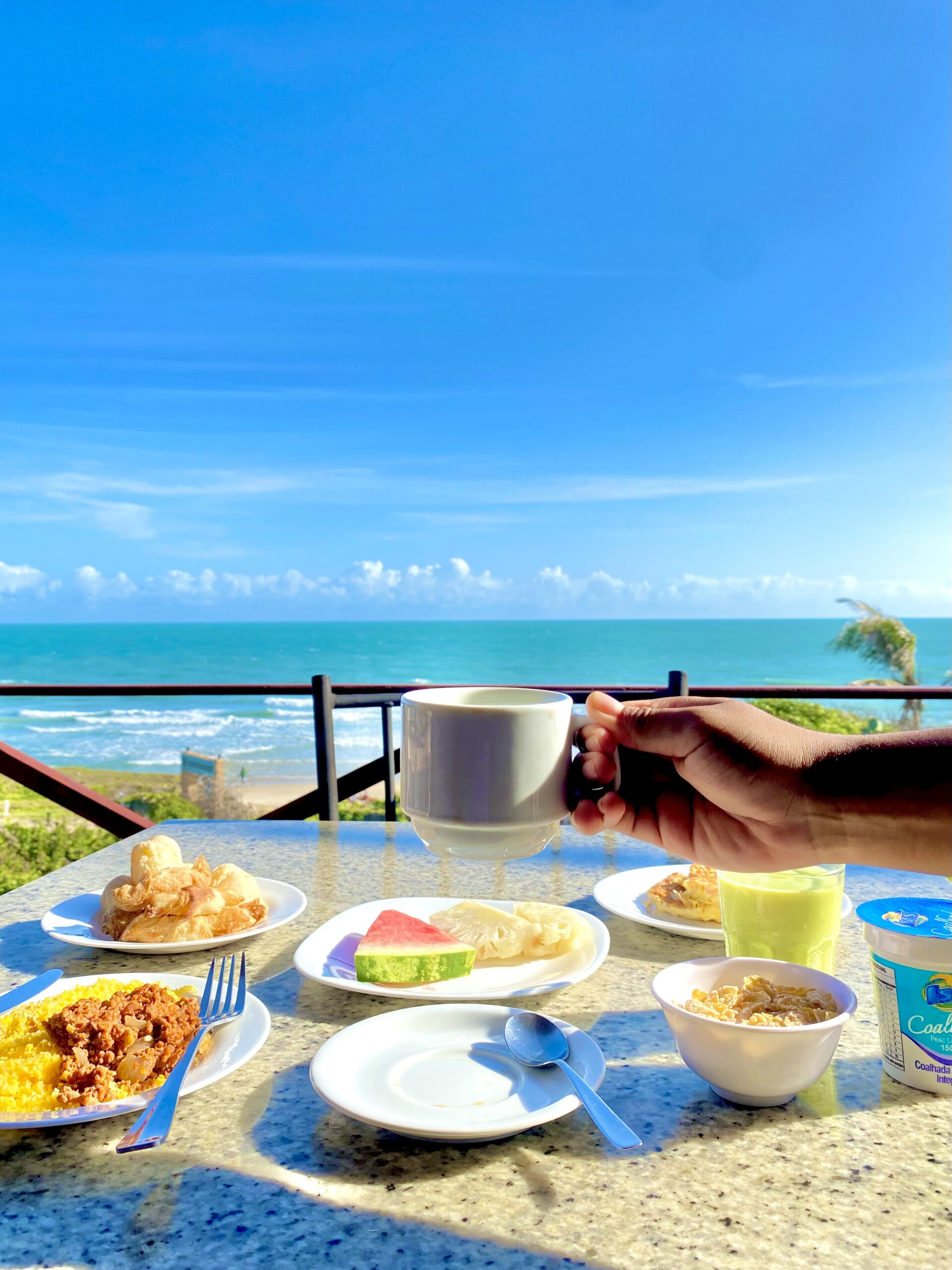 Café da manhã com vista para o paraíso? Aqui tem!